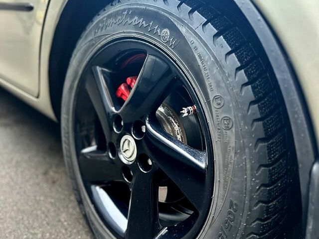 Желтый Мазда 6, объемом двигателя 2.3 л и пробегом 200 тыс. км за 4700 $, фото 2 на Automoto.ua