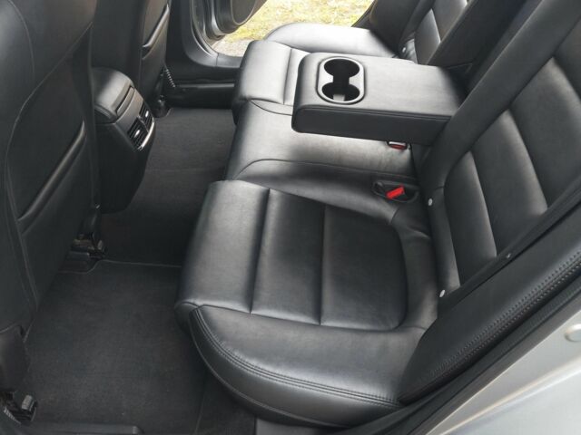 Серый Мазда 6, объемом двигателя 2.5 л и пробегом 175 тыс. км за 12500 $, фото 7 на Automoto.ua