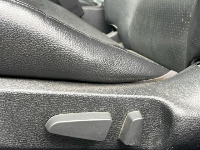 Серый Мазда 6, объемом двигателя 2 л и пробегом 320 тыс. км за 3300 $, фото 15 на Automoto.ua