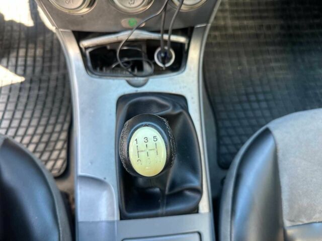 Серый Мазда 6, объемом двигателя 2 л и пробегом 356 тыс. км за 3990 $, фото 15 на Automoto.ua