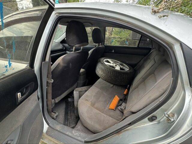Сірий Мазда 6, об'ємом двигуна 0 л та пробігом 320 тис. км за 729 $, фото 2 на Automoto.ua
