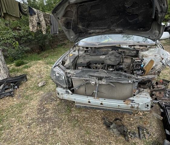 Сірий Мазда 6, об'ємом двигуна 0 л та пробігом 320 тис. км за 729 $, фото 6 на Automoto.ua