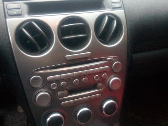 Серый Мазда 6, объемом двигателя 2 л и пробегом 178 тыс. км за 4800 $, фото 9 на Automoto.ua