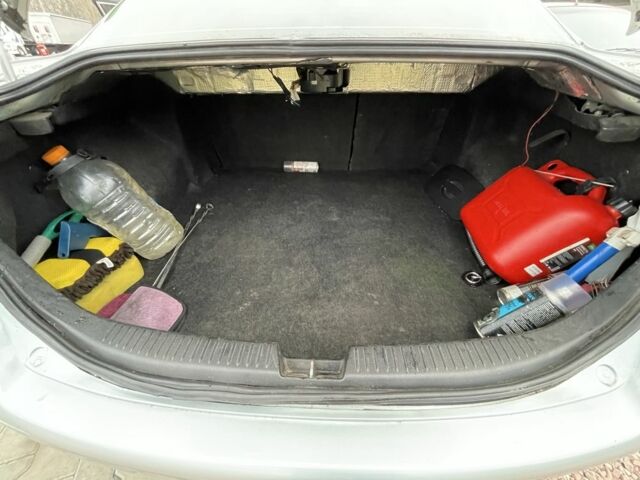 Сірий Мазда 6, об'ємом двигуна 2 л та пробігом 351 тис. км за 5299 $, фото 2 на Automoto.ua