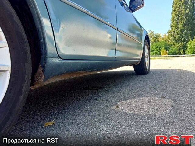 Серый Мазда 6, объемом двигателя 2.3 л и пробегом 300 тыс. км за 3500 $, фото 3 на Automoto.ua