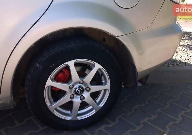 Серый Мазда 6, объемом двигателя 2 л и пробегом 204 тыс. км за 3200 $, фото 10 на Automoto.ua