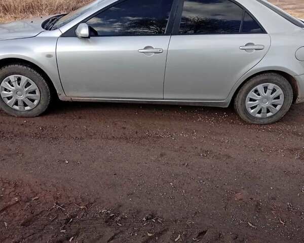 Серый Мазда 6, объемом двигателя 2 л и пробегом 250 тыс. км за 3600 $, фото 5 на Automoto.ua