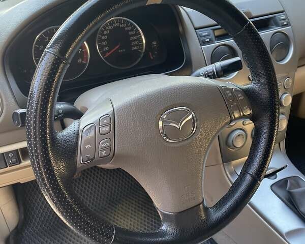 Сірий Мазда 6, об'ємом двигуна 1.8 л та пробігом 262 тис. км за 5500 $, фото 11 на Automoto.ua