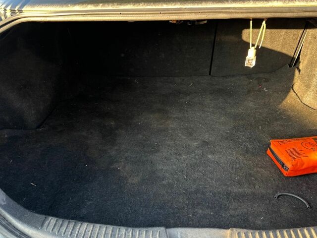 Сірий Мазда 6, об'ємом двигуна 2.3 л та пробігом 240 тис. км за 2850 $, фото 8 на Automoto.ua