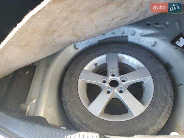 Серый Мазда 6, объемом двигателя 2 л и пробегом 250 тыс. км за 3600 $, фото 12 на Automoto.ua