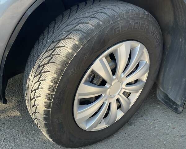 Сірий Мазда 6, об'ємом двигуна 1.8 л та пробігом 262 тис. км за 5500 $, фото 9 на Automoto.ua