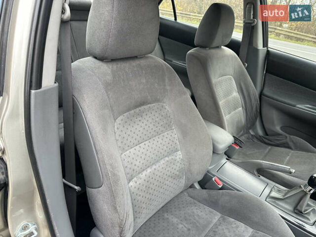 Мазда 6 2002 у Коломые на Automoto.ua Сірий Мазда 6, об'ємом двигуна 2 л та пробігом 226 тис. км за 2999 $, фото 20 на Automoto.ua