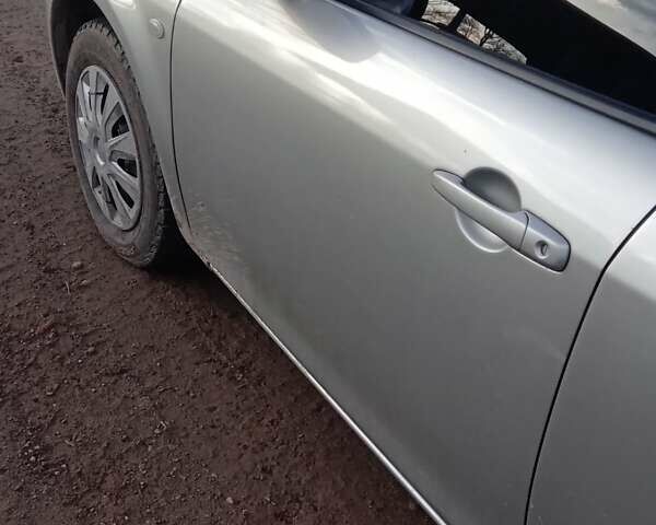 Серый Мазда 6, объемом двигателя 2 л и пробегом 250 тыс. км за 3600 $, фото 6 на Automoto.ua