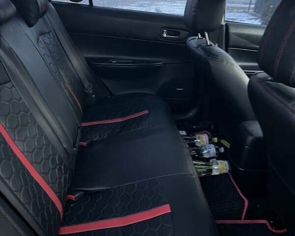 Серый Мазда 6, объемом двигателя 1.8 л и пробегом 372 тыс. км за 3750 $, фото 4 на Automoto.ua