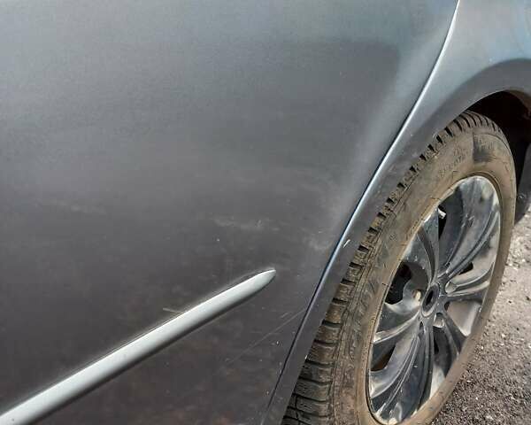 Сірий Мазда 6, об'ємом двигуна 2 л та пробігом 221 тис. км за 4300 $, фото 1 на Automoto.ua
