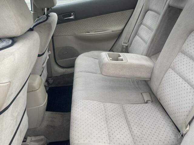 Сірий Мазда 6, об'ємом двигуна 2 л та пробігом 300 тис. км за 2500 $, фото 6 на Automoto.ua