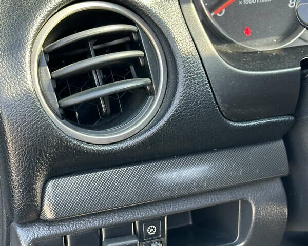 Серый Мазда 6, объемом двигателя 2 л и пробегом 312 тыс. км за 3550 $, фото 26 на Automoto.ua