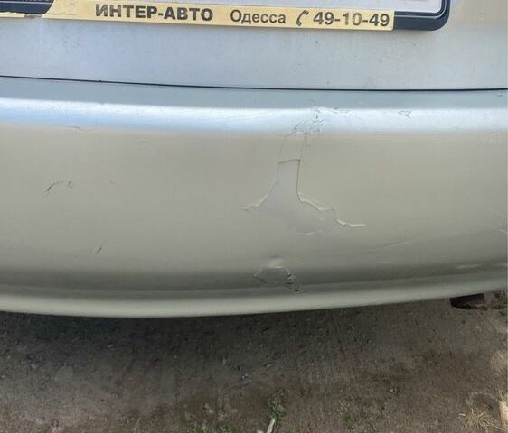 Сірий Мазда 6, об'ємом двигуна 2 л та пробігом 300 тис. км за 3500 $, фото 3 на Automoto.ua
