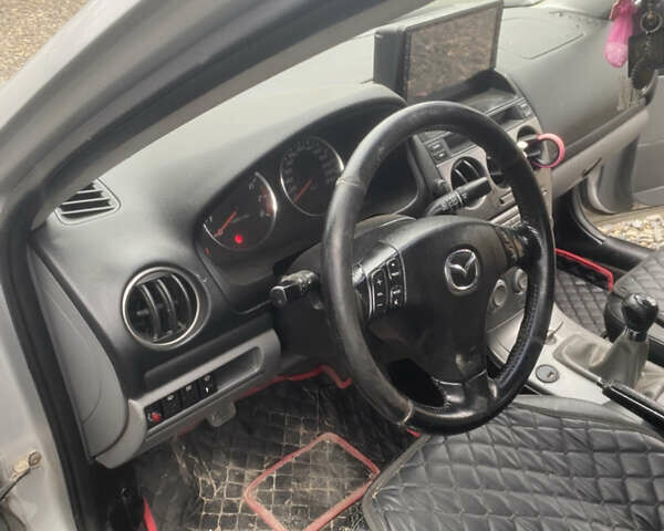 Серый Мазда 6, объемом двигателя 2 л и пробегом 250 тыс. км за 2800 $, фото 5 на Automoto.ua