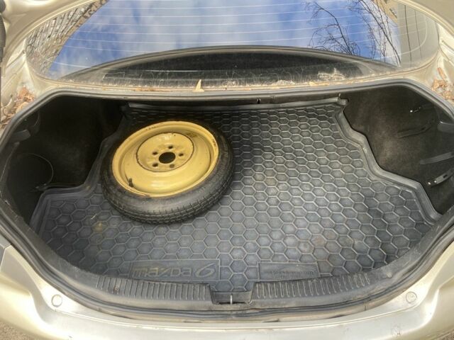 Сірий Мазда 6, об'ємом двигуна 2 л та пробігом 337 тис. км за 4150 $, фото 18 на Automoto.ua