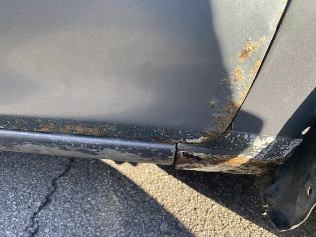 Серый Мазда 6, объемом двигателя 2 л и пробегом 320 тыс. км за 2450 $, фото 9 на Automoto.ua