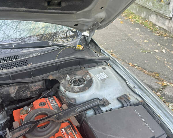 Сірий Мазда 6, об'ємом двигуна 2.3 л та пробігом 518 тис. км за 2100 $, фото 11 на Automoto.ua