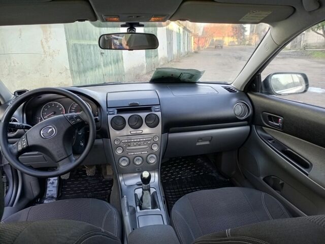Серый Мазда 6, объемом двигателя 1.8 л и пробегом 350 тыс. км за 3800 $, фото 7 на Automoto.ua