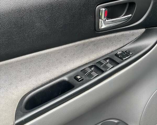 Серый Мазда 6, объемом двигателя 2 л и пробегом 228 тыс. км за 4400 $, фото 16 на Automoto.ua