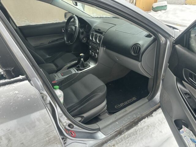 Сірий Мазда 6, об'ємом двигуна 1.8 л та пробігом 260 тис. км за 2200 $, фото 2 на Automoto.ua