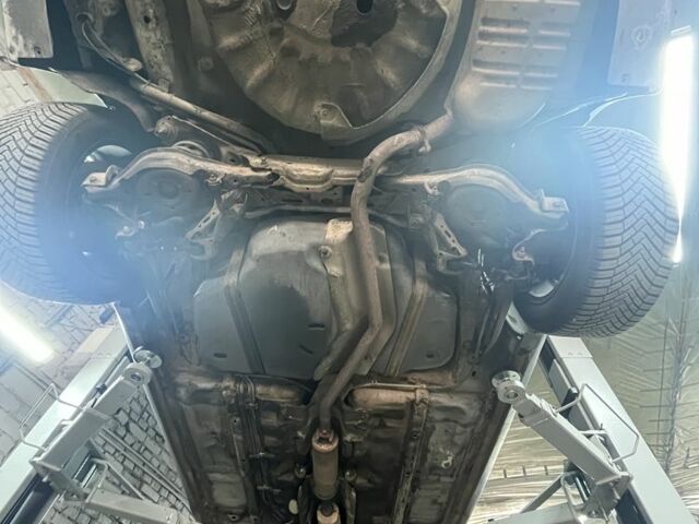 Сірий Мазда 6, об'ємом двигуна 2 л та пробігом 280 тис. км за 4600 $, фото 5 на Automoto.ua