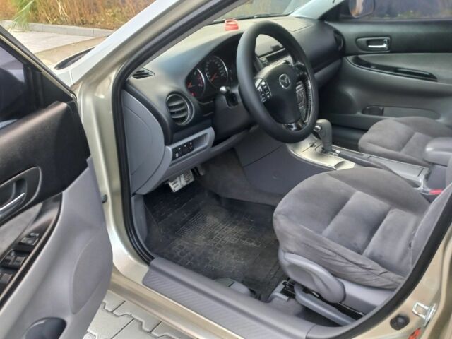 Сірий Мазда 6, об'ємом двигуна 2 л та пробігом 240 тис. км за 3800 $, фото 7 на Automoto.ua