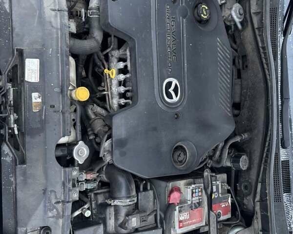 Сірий Мазда 6, об'ємом двигуна 2 л та пробігом 300 тис. км за 3200 $, фото 9 на Automoto.ua