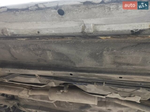 Сірий Мазда 6, об'ємом двигуна 2 л та пробігом 425 тис. км за 2700 $, фото 6 на Automoto.ua