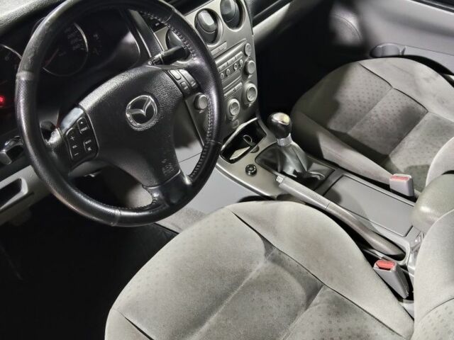Серый Мазда 6, объемом двигателя 2 л и пробегом 256 тыс. км за 4200 $, фото 6 на Automoto.ua