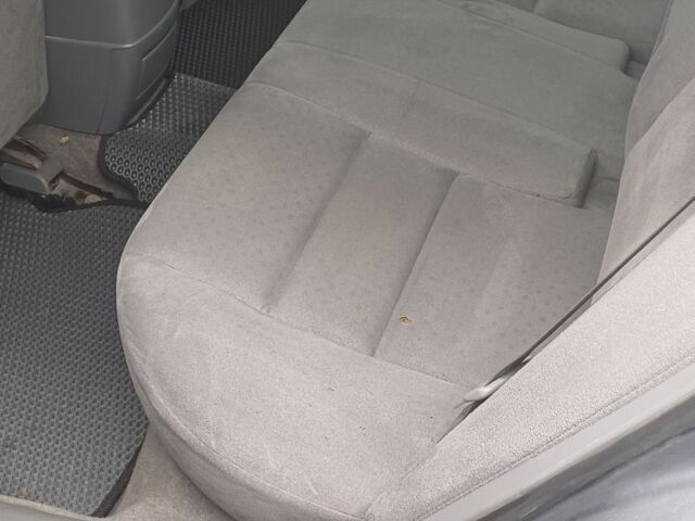 Серый Мазда 6, объемом двигателя 2 л и пробегом 320 тыс. км за 3000 $, фото 3 на Automoto.ua