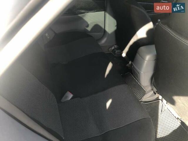 Мазда 6 2004 в Запорожье на Automoto.ua Серый Мазда 6, объемом двигателя 2 л и пробегом 328 тыс. км за 4000 $, фото 19 на Automoto.ua