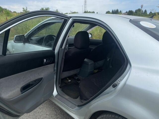 Сірий Мазда 6, об'ємом двигуна 2 л та пробігом 400 тис. км за 2400 $, фото 2 на Automoto.ua