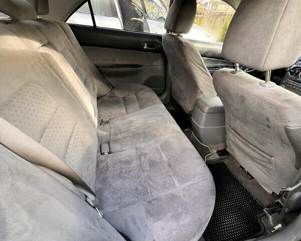 Серый Мазда 6, объемом двигателя 2 л и пробегом 388 тыс. км за 3650 $, фото 10 на Automoto.ua