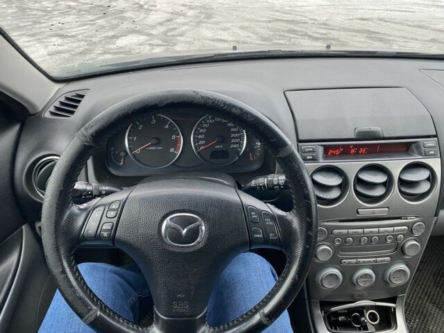 Сірий Мазда 6, об'ємом двигуна 2 л та пробігом 300 тис. км за 2950 $, фото 10 на Automoto.ua