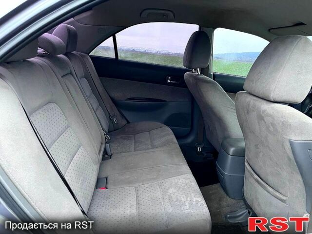 Сірий Мазда 6, об'ємом двигуна 2 л та пробігом 240 тис. км за 3400 $, фото 6 на Automoto.ua