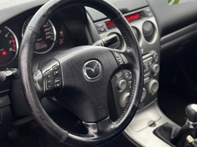 Серый Мазда 6, объемом двигателя 0 л и пробегом 331 тыс. км за 3999 $, фото 6 на Automoto.ua