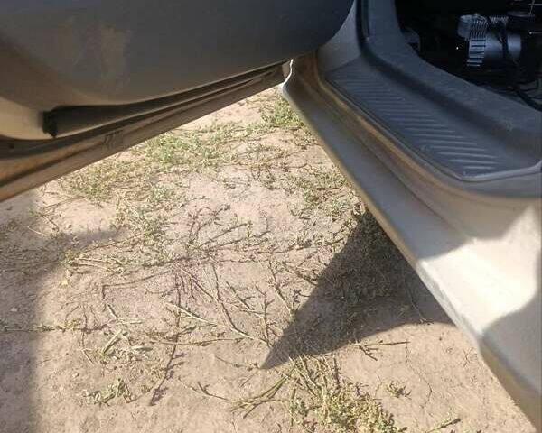 Сірий Мазда 6, об'ємом двигуна 1.8 л та пробігом 330 тис. км за 3600 $, фото 7 на Automoto.ua