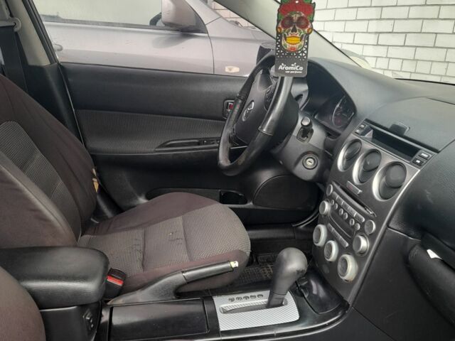 Серый Мазда 6, объемом двигателя 2 л и пробегом 380 тыс. км за 2600 $, фото 2 на Automoto.ua