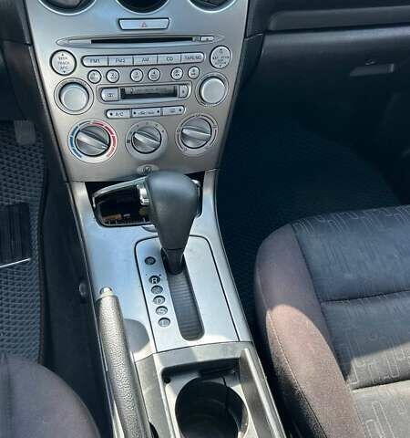 Сірий Мазда 6, об'ємом двигуна 2 л та пробігом 280 тис. км за 4100 $, фото 3 на Automoto.ua