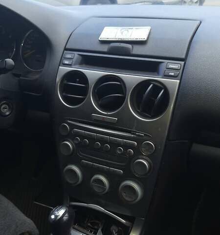 Серый Мазда 6, объемом двигателя 2 л и пробегом 200 тыс. км за 5000 $, фото 2 на Automoto.ua