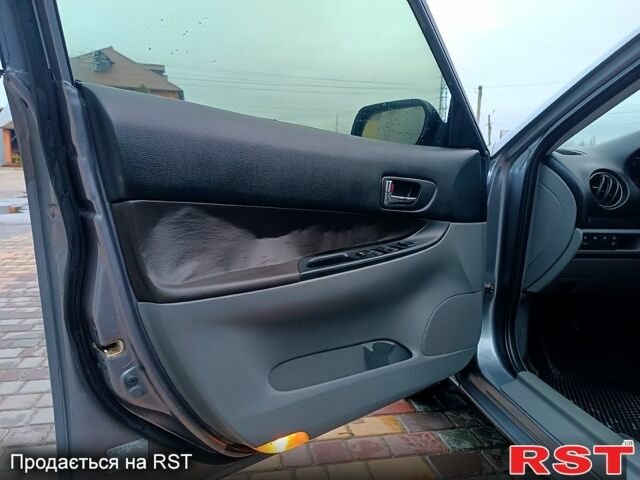 Серый Мазда 6, объемом двигателя 2 л и пробегом 302 тыс. км за 3800 $, фото 9 на Automoto.ua