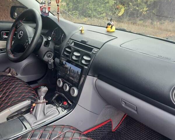 Сірий Мазда 6, об'ємом двигуна 1.8 л та пробігом 268 тис. км за 5200 $, фото 3 на Automoto.ua