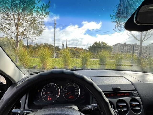 Серый Мазда 6, объемом двигателя 2 л и пробегом 388 тыс. км за 3650 $, фото 16 на Automoto.ua