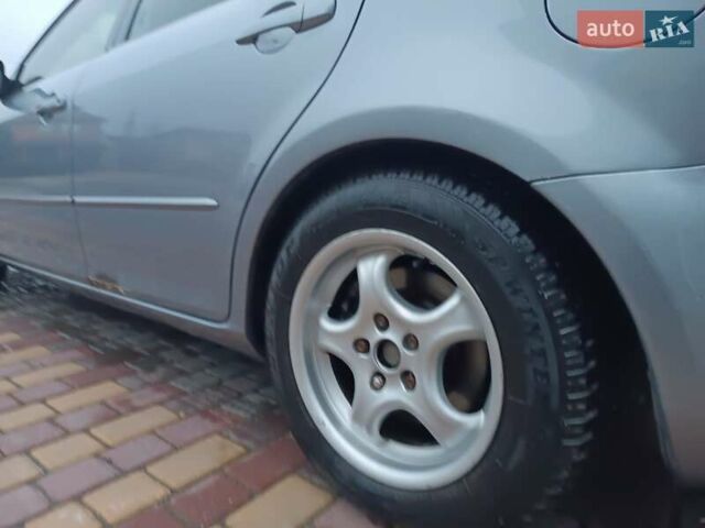 Серый Мазда 6, объемом двигателя 2 л и пробегом 302 тыс. км за 3800 $, фото 1 на Automoto.ua