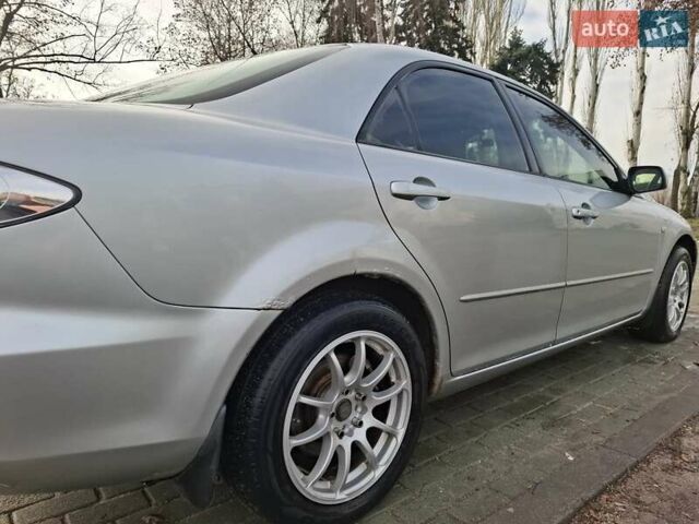 Сірий Мазда 6, об'ємом двигуна 1.8 л та пробігом 237 тис. км за 3700 $, фото 5 на Automoto.ua